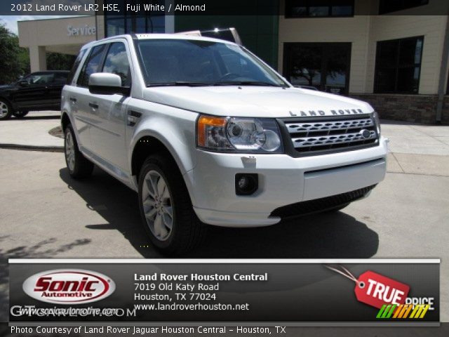 2012 Land Rover LR2 HSE in Fuji White