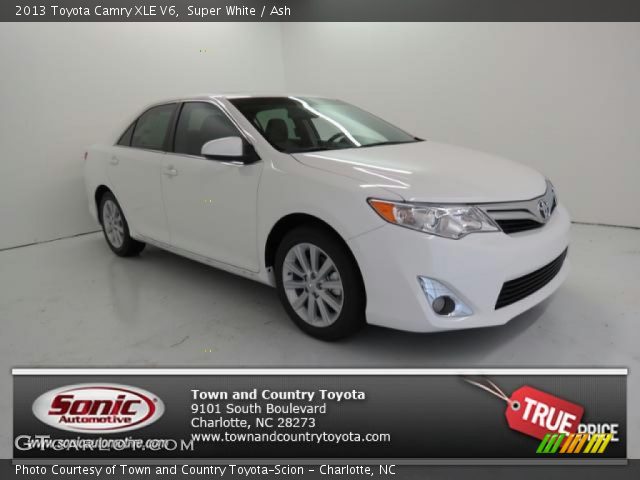 2013 Toyota Camry XLE V6 in Super White