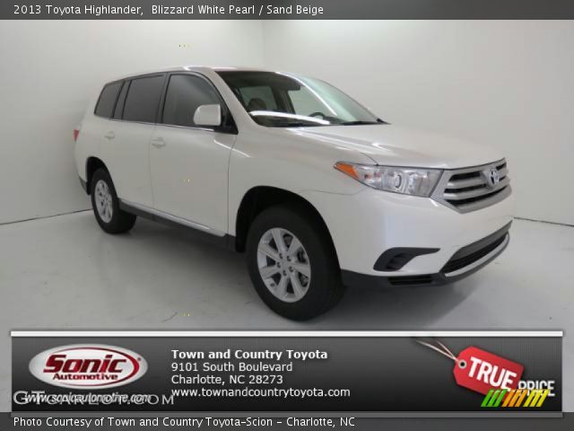 2013 Toyota Highlander  in Blizzard White Pearl
