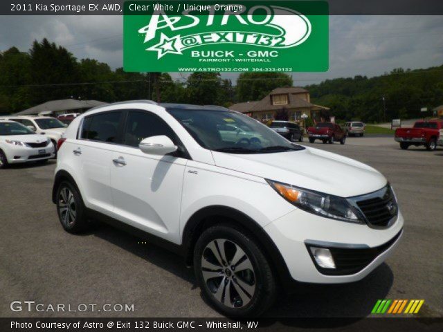 2011 Kia Sportage EX AWD in Clear White