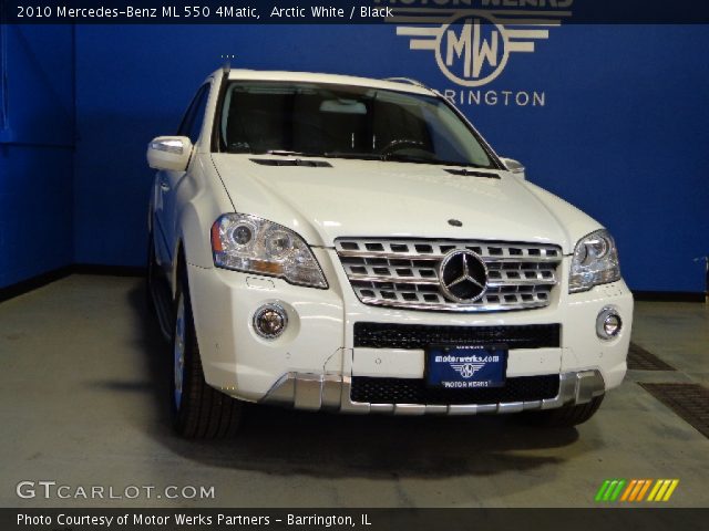 2010 Mercedes-Benz ML 550 4Matic in Arctic White