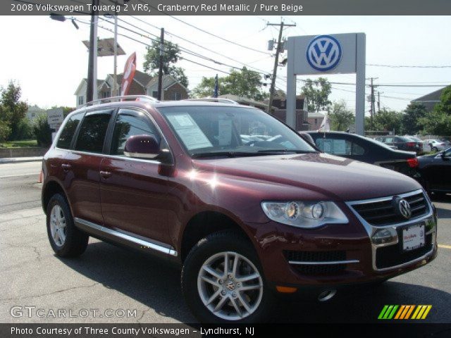 2008 Volkswagen Touareg 2 VR6 in Cranberry Red Metallic