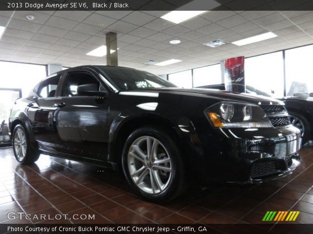 2013 Dodge Avenger SE V6 in Black