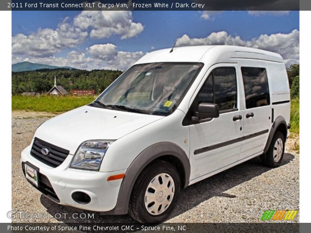 2011 Ford Transit Connect XLT Cargo Van in Frozen White