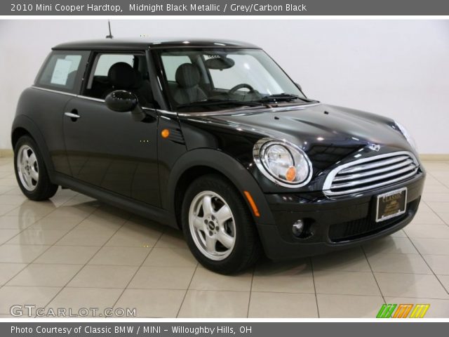2010 Mini Cooper Hardtop in Midnight Black Metallic