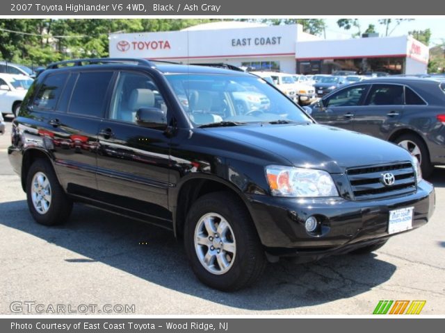 2007 Toyota Highlander V6 4WD in Black