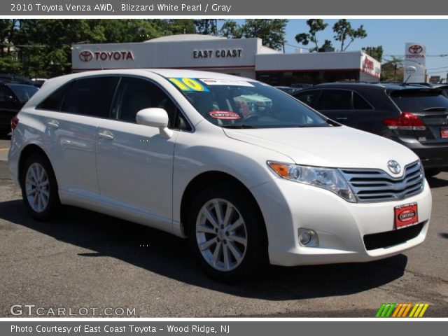 2010 Toyota Venza AWD in Blizzard White Pearl