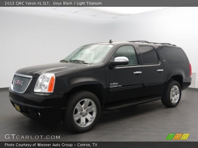 2013 GMC Yukon XL SLT in Onyx Black