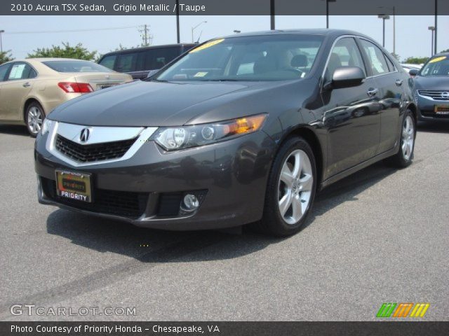 2010 Acura TSX Sedan in Grigio Metallic