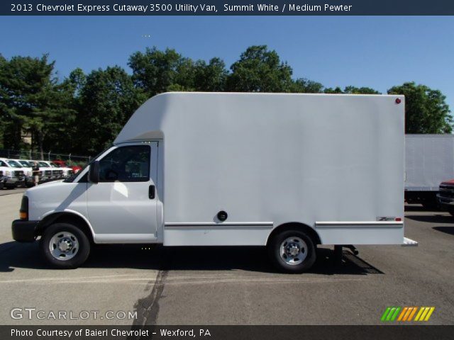 2013 Chevrolet Express Cutaway 3500 Utility Van in Summit White