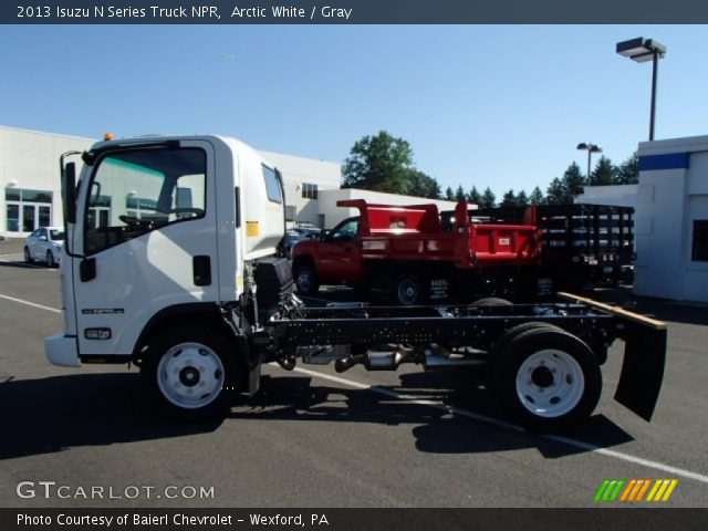 2013 Isuzu N Series Truck NPR in Arctic White