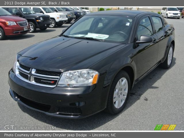 2013 Dodge Avenger SE in Black