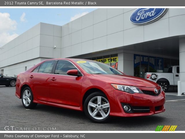 2012 Toyota Camry SE in Barcelona Red Metallic
