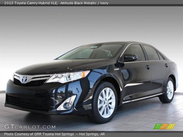 2013 Toyota Camry Hybrid XLE in Attitude Black Metallic