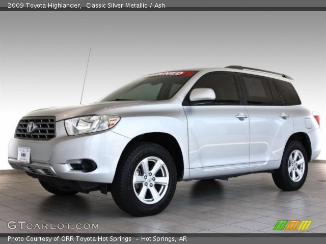 2009 Toyota Highlander  in Classic Silver Metallic