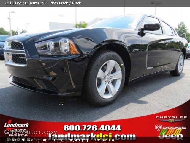 2013 Dodge Charger SE in Pitch Black