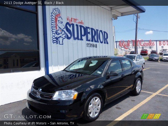 2013 Dodge Avenger SE in Black