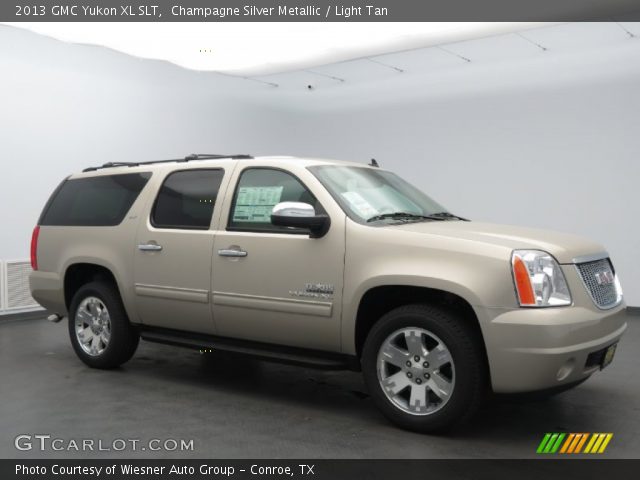 2013 GMC Yukon XL SLT in Champagne Silver Metallic