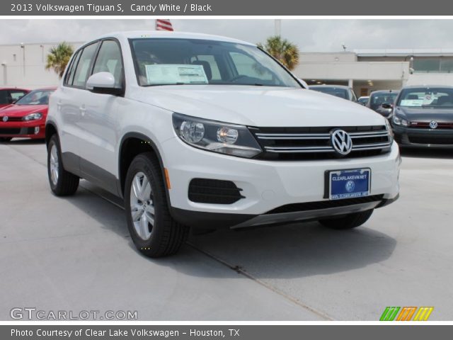 2013 Volkswagen Tiguan S in Candy White