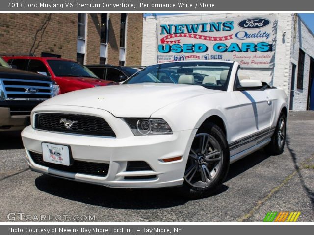 2013 Ford Mustang V6 Premium Convertible in Performance White
