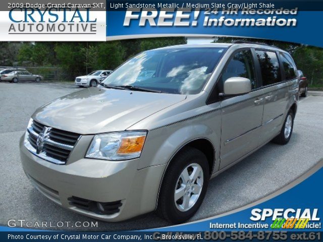 2009 Dodge Grand Caravan SXT in Light Sandstone Metallic