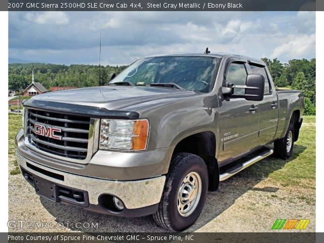 2007 GMC Sierra 2500HD SLE Crew Cab 4x4 in Steel Gray Metallic
