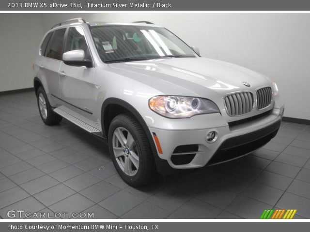 2013 BMW X5 xDrive 35d in Titanium Silver Metallic