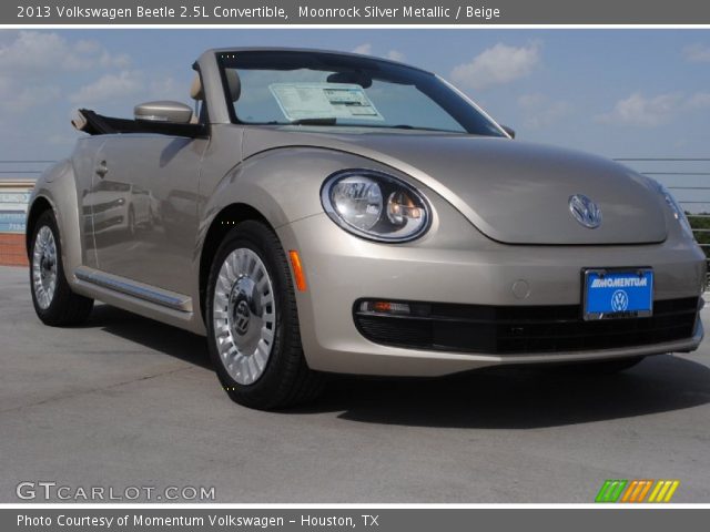 2013 Volkswagen Beetle 2.5L Convertible in Moonrock Silver Metallic