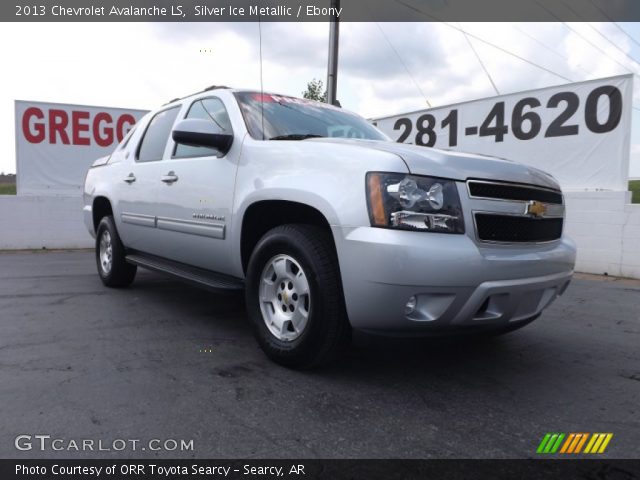 2013 Chevrolet Avalanche LS in Silver Ice Metallic