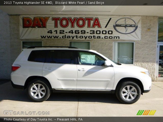 2013 Toyota Highlander SE 4WD in Blizzard White Pearl
