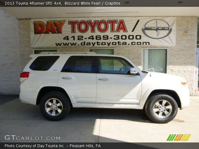 2013 Toyota 4Runner SR5 4x4 in Blizzard White Pearl