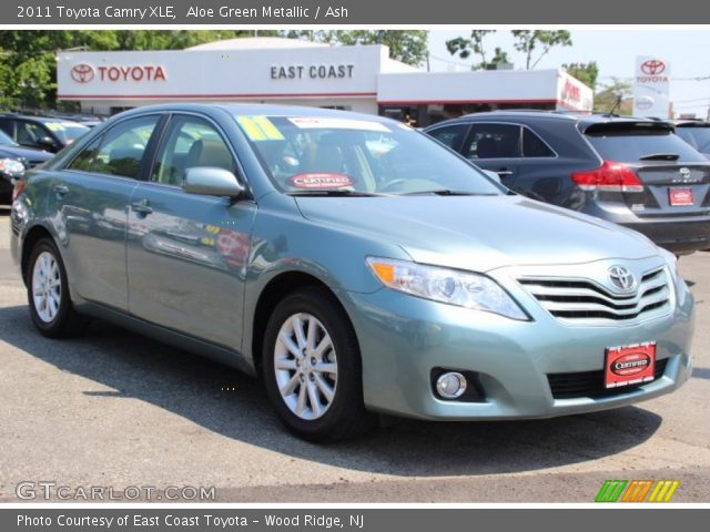 2011 Toyota Camry XLE in Aloe Green Metallic