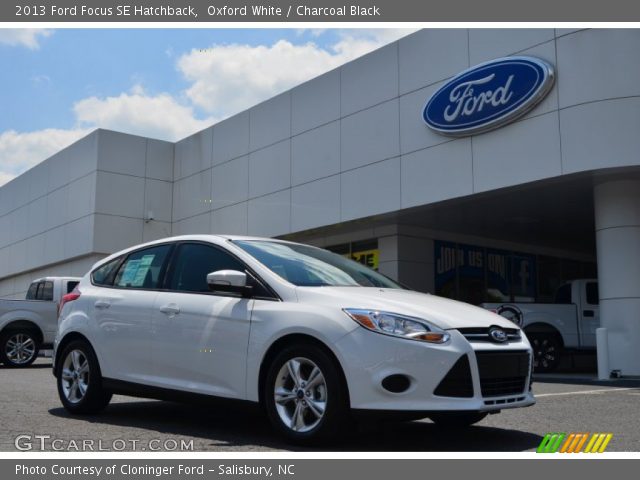 2013 Ford Focus SE Hatchback in Oxford White