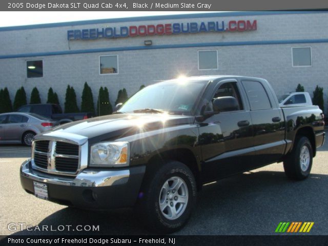 2005 Dodge Dakota SLT Quad Cab 4x4 in Black