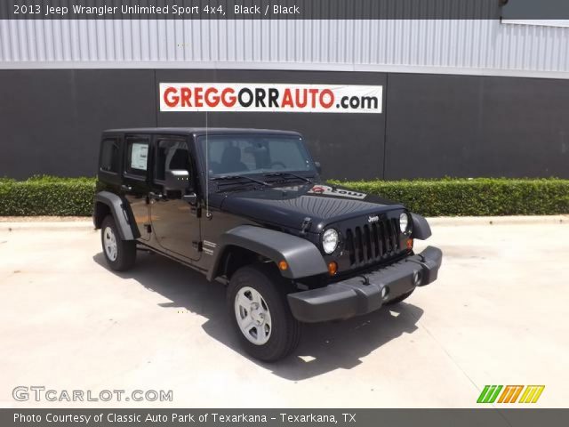 2013 Jeep Wrangler Unlimited Sport 4x4 in Black