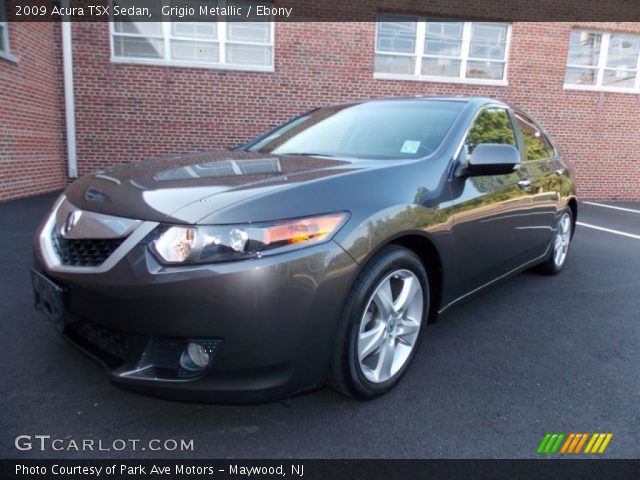 2009 Acura TSX Sedan in Grigio Metallic