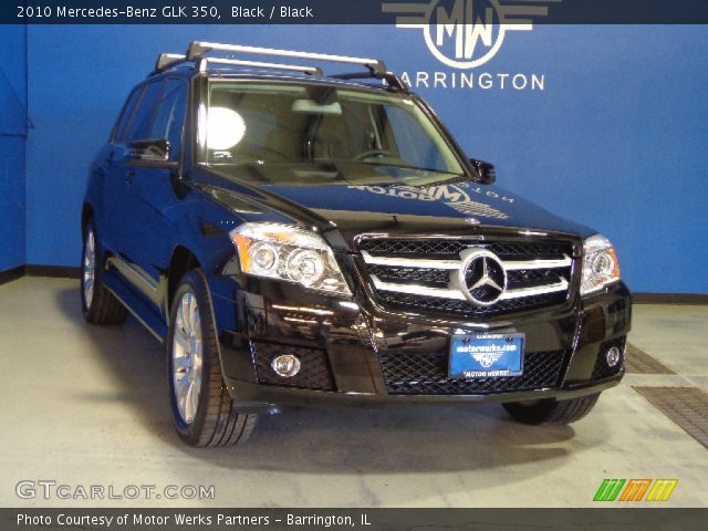 2010 Mercedes-Benz GLK 350 in Black