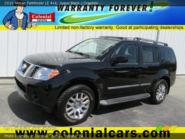 2010 Nissan Pathfinder LE 4x4 in Super Black