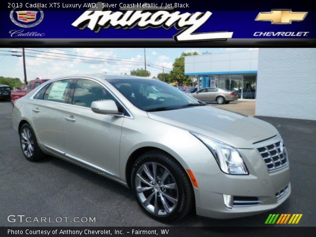 2013 Cadillac XTS Luxury AWD in Silver Coast Metallic