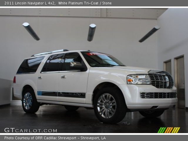 2011 Lincoln Navigator L 4x2 in White Platinum Tri-Coat