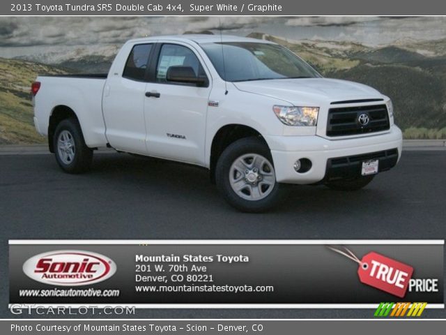 2013 Toyota Tundra SR5 Double Cab 4x4 in Super White