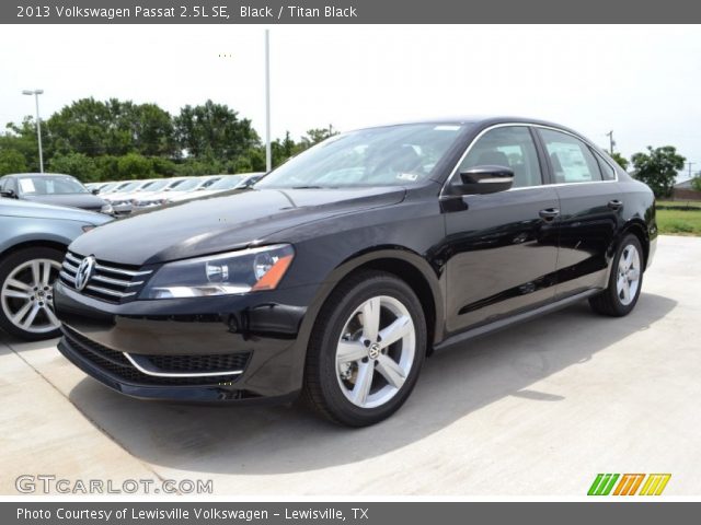 2013 Volkswagen Passat 2.5L SE in Black