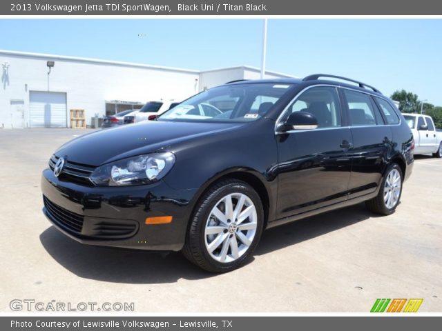 2013 Volkswagen Jetta TDI SportWagen in Black Uni