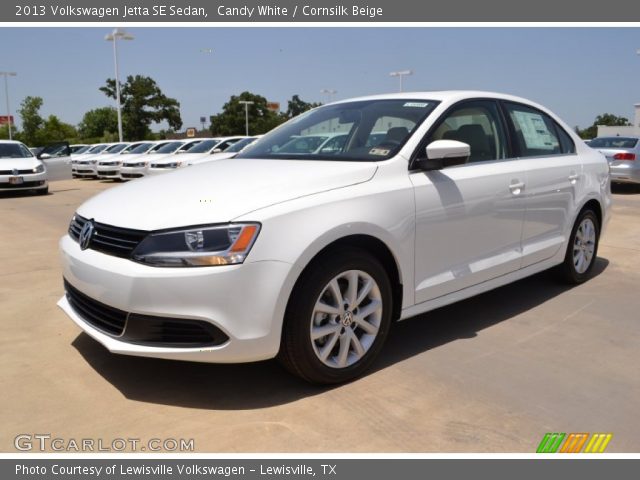 2013 Volkswagen Jetta SE Sedan in Candy White