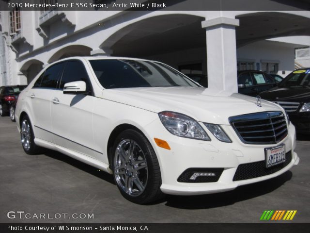 2010 Mercedes-Benz E 550 Sedan in Arctic White