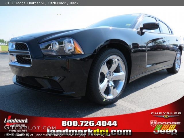 2013 Dodge Charger SE in Pitch Black