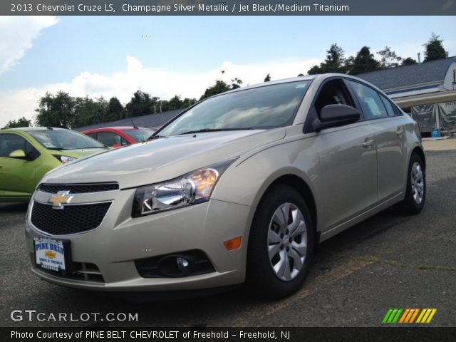 2013 Chevrolet Cruze LS in Champagne Silver Metallic