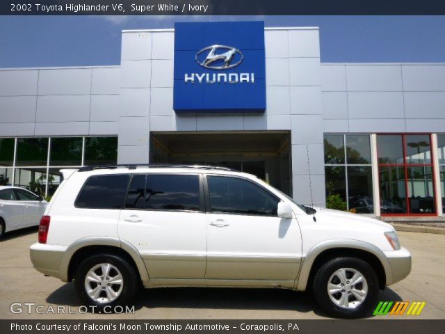 2002 Toyota Highlander V6 in Super White