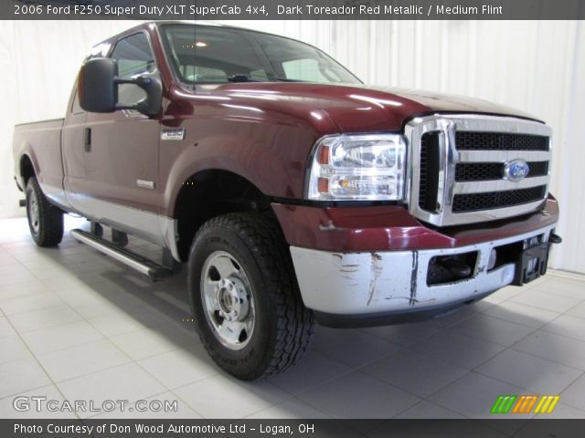 2006 Ford F250 Super Duty XLT SuperCab 4x4 in Dark Toreador Red Metallic