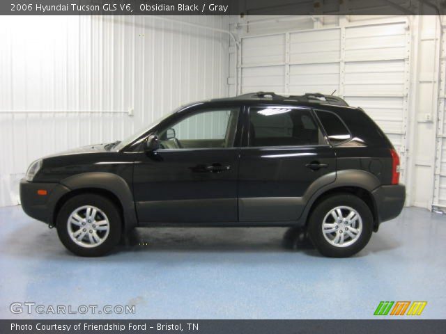 2006 Hyundai Tucson GLS V6 in Obsidian Black